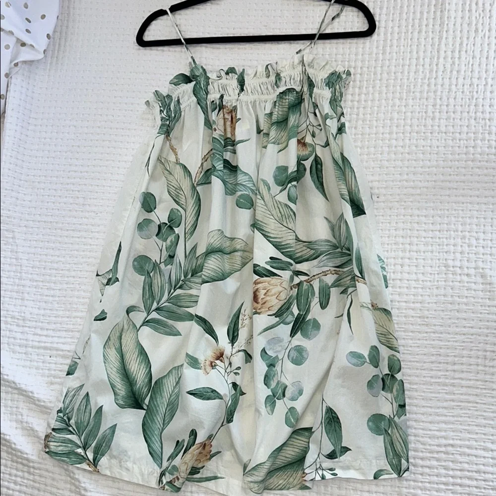 H&M Leaf Print A-Line Skirt - Green and Cream